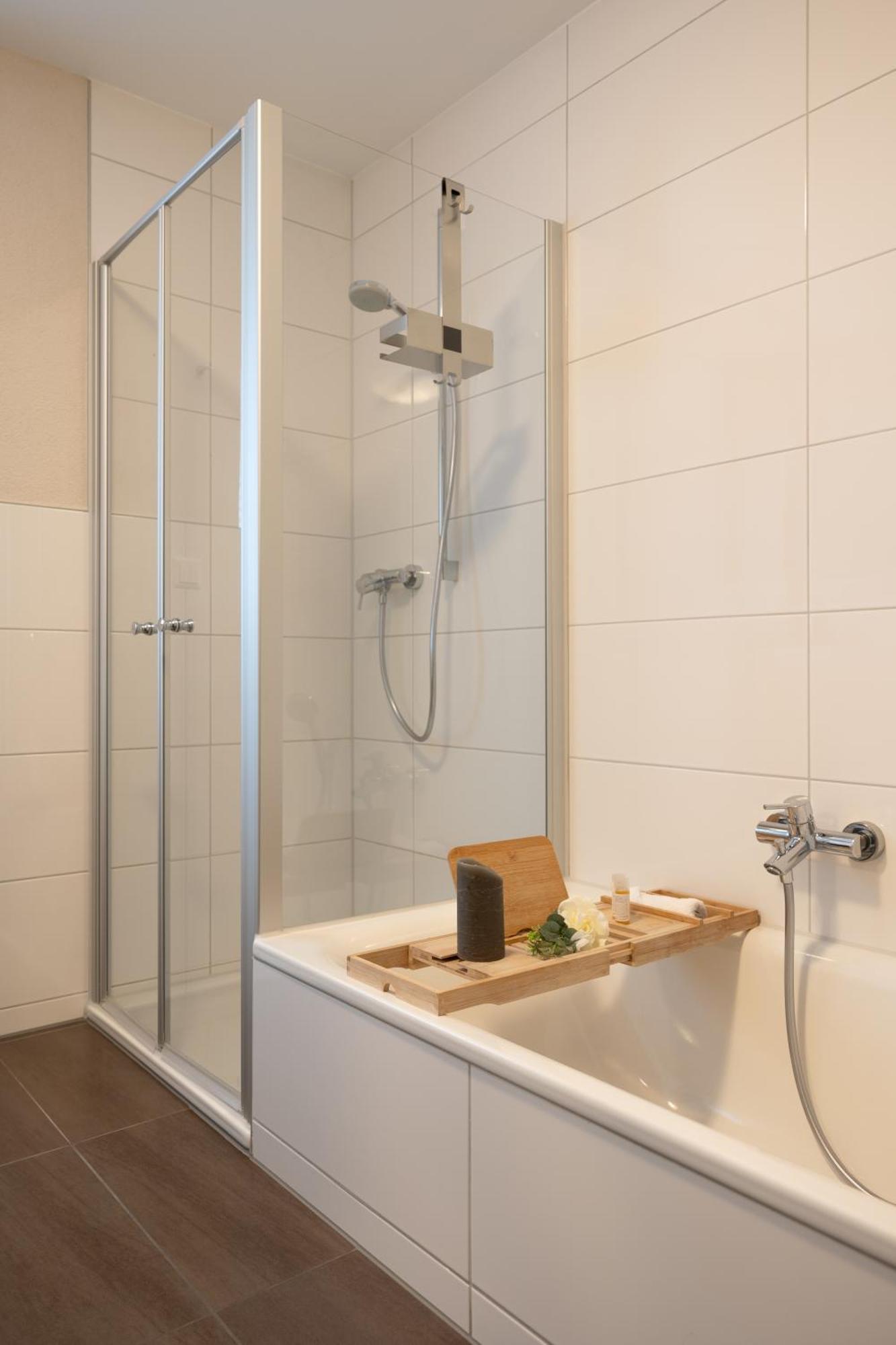 Appartementdeluxe Steiert - Near Europa Park - Rulantica - Spacious - Fully Equipped Kitchen - Private Garden - Free Parking - Pet Friendly Schwanau Ngoại thất bức ảnh